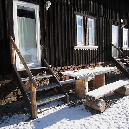 Apartamento Ferienhaus Anno Dazumal, Wie Zu Oma'S Zeiten Klingenthal Exterior foto