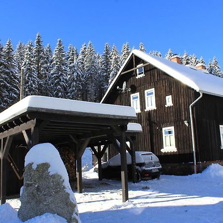 Apartamento Ferienhaus Anno Dazumal, Wie Zu Oma'S Zeiten Klingenthal Exterior foto